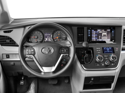 2017 Toyota Sienna L 7 Passenger