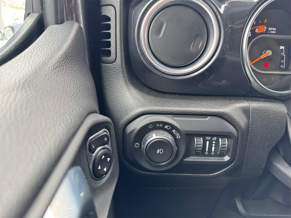 2022 Jeep Wrangler Unlimited Sahara Altitude *LIFETIME POWERTRAIN*