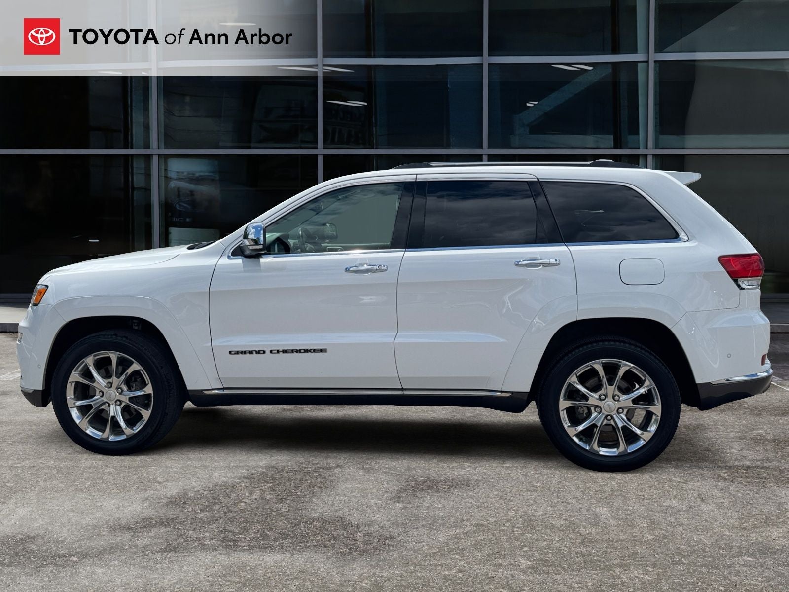 2020 Jeep Grand Cherokee Summit
