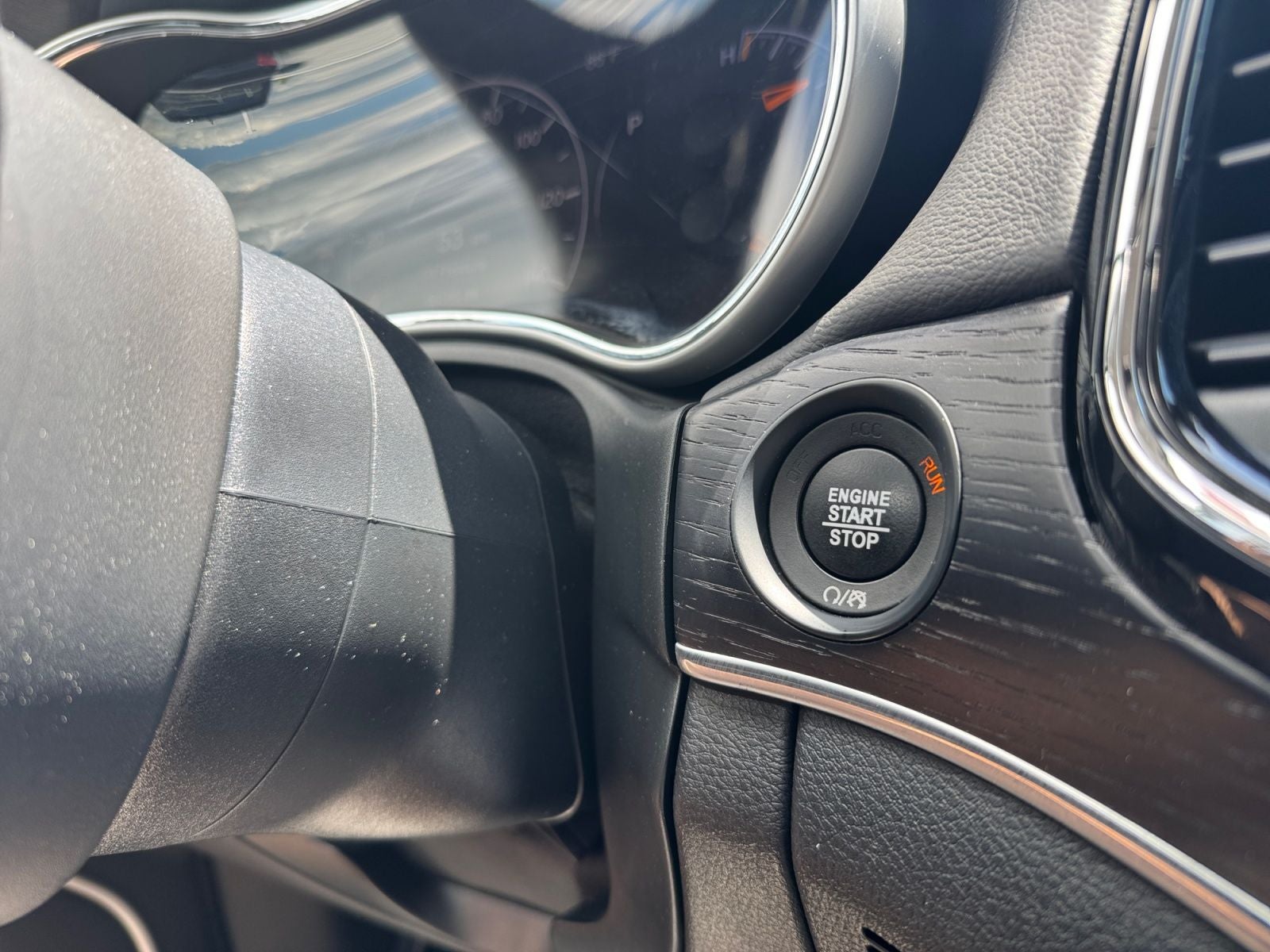 2020 Jeep Grand Cherokee Summit