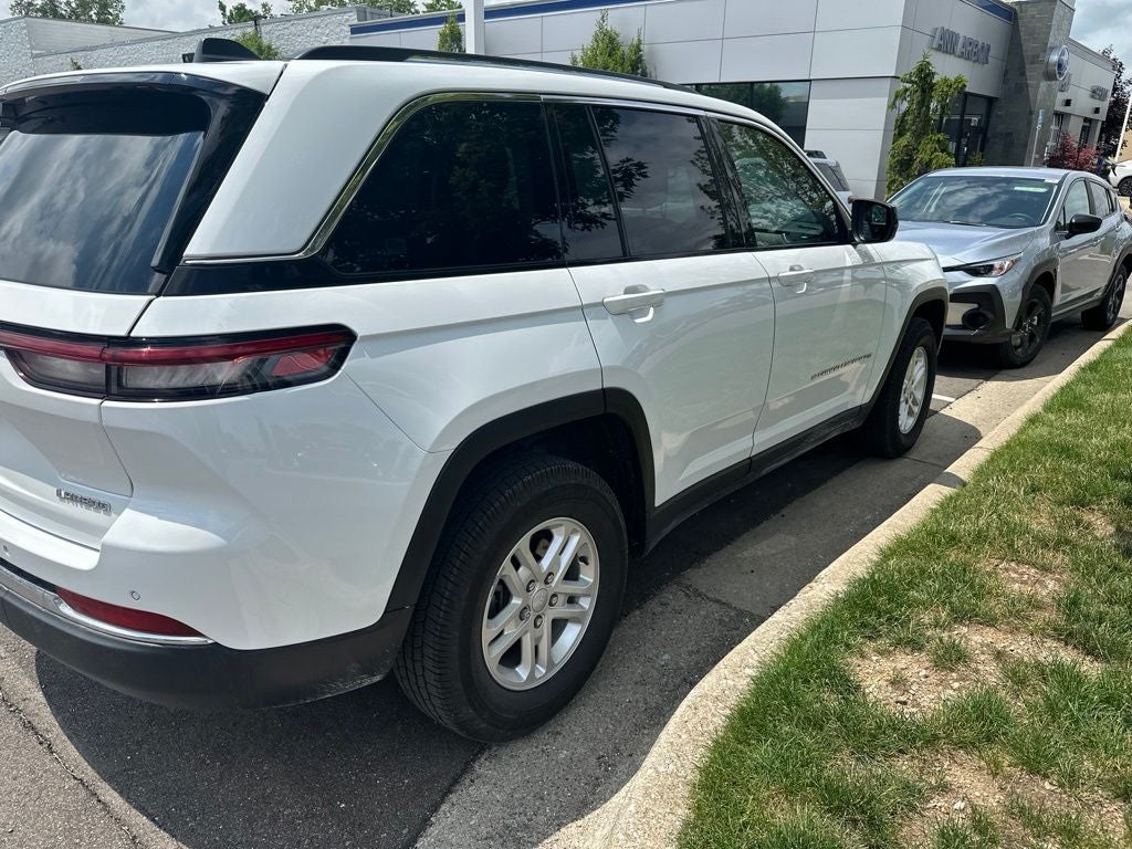 2022 Jeep Grand Cherokee Laredo