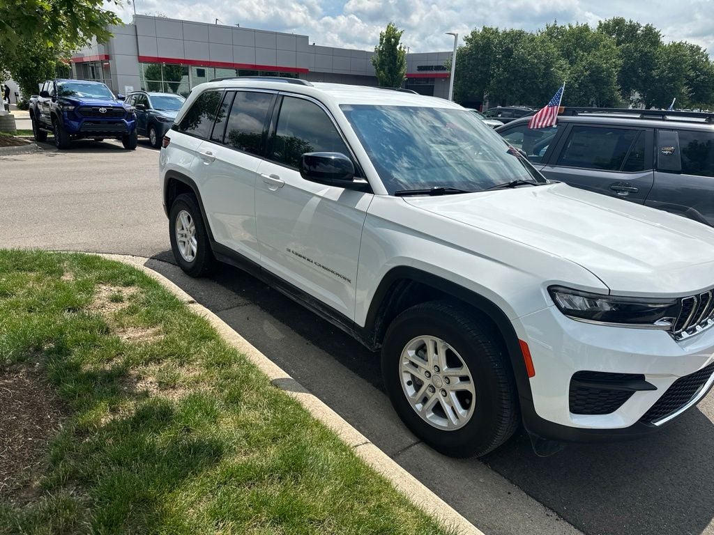 2022 Jeep Grand Cherokee Laredo