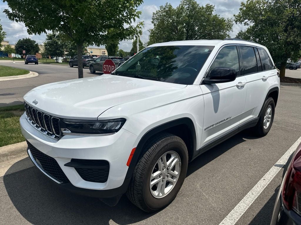 2022 Jeep Grand Cherokee Laredo