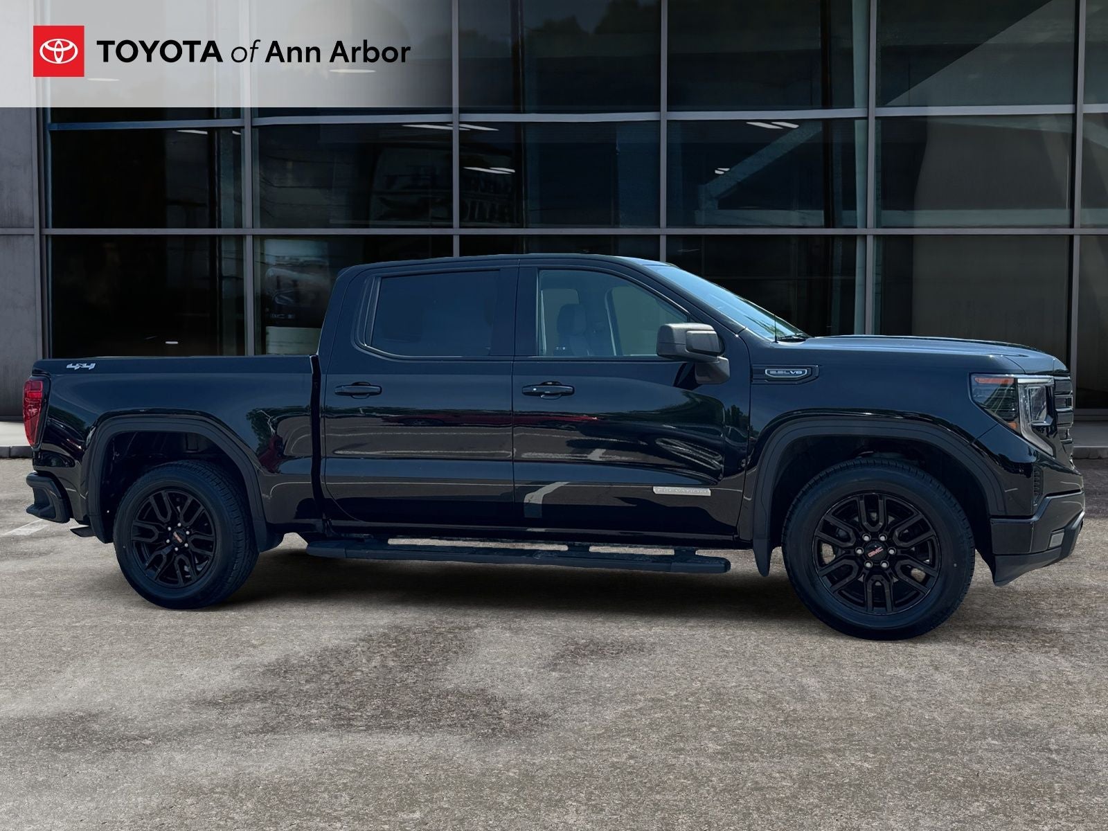 2022 GMC Sierra 1500 Elevation