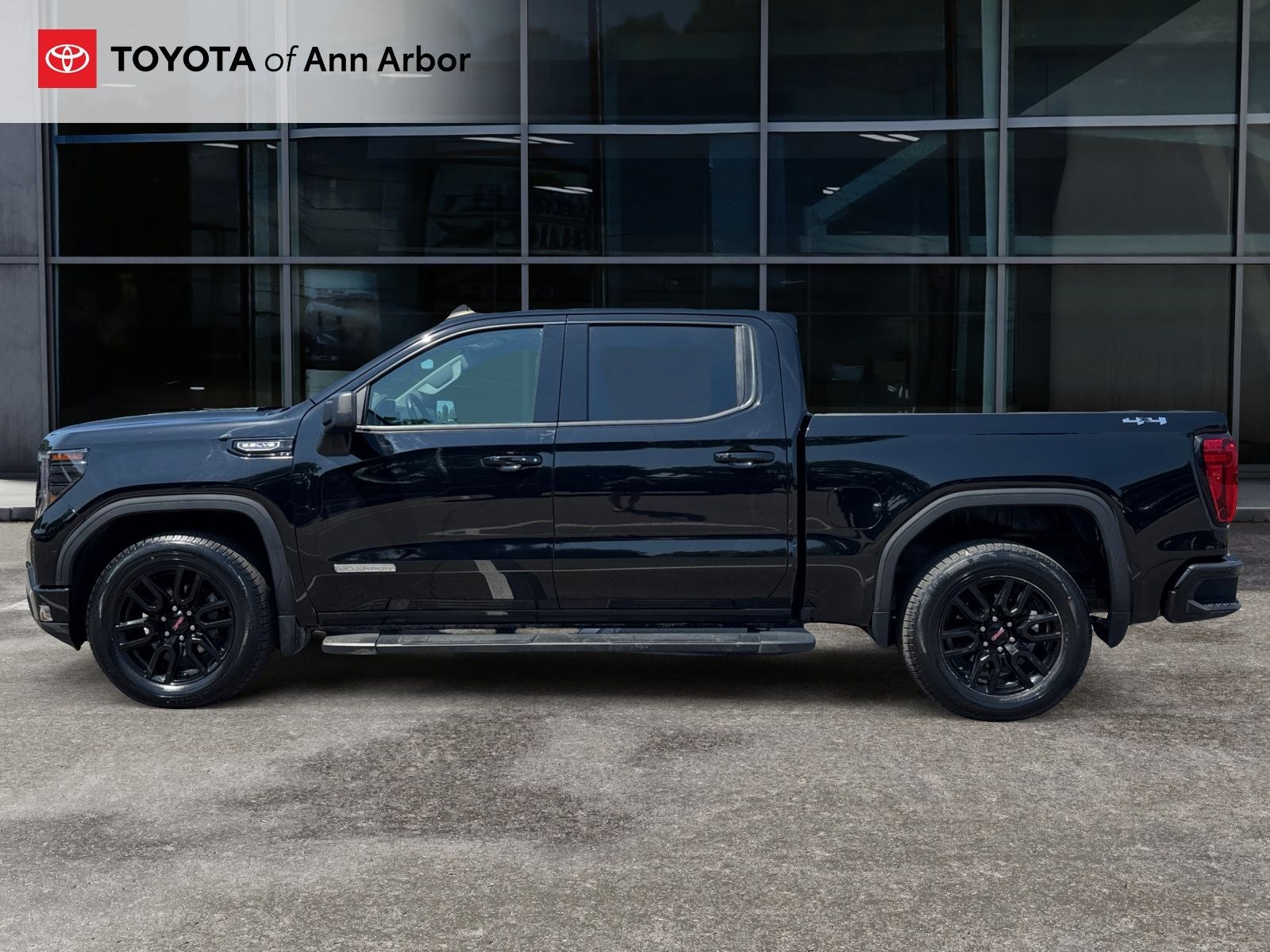2022 GMC Sierra 1500 Elevation