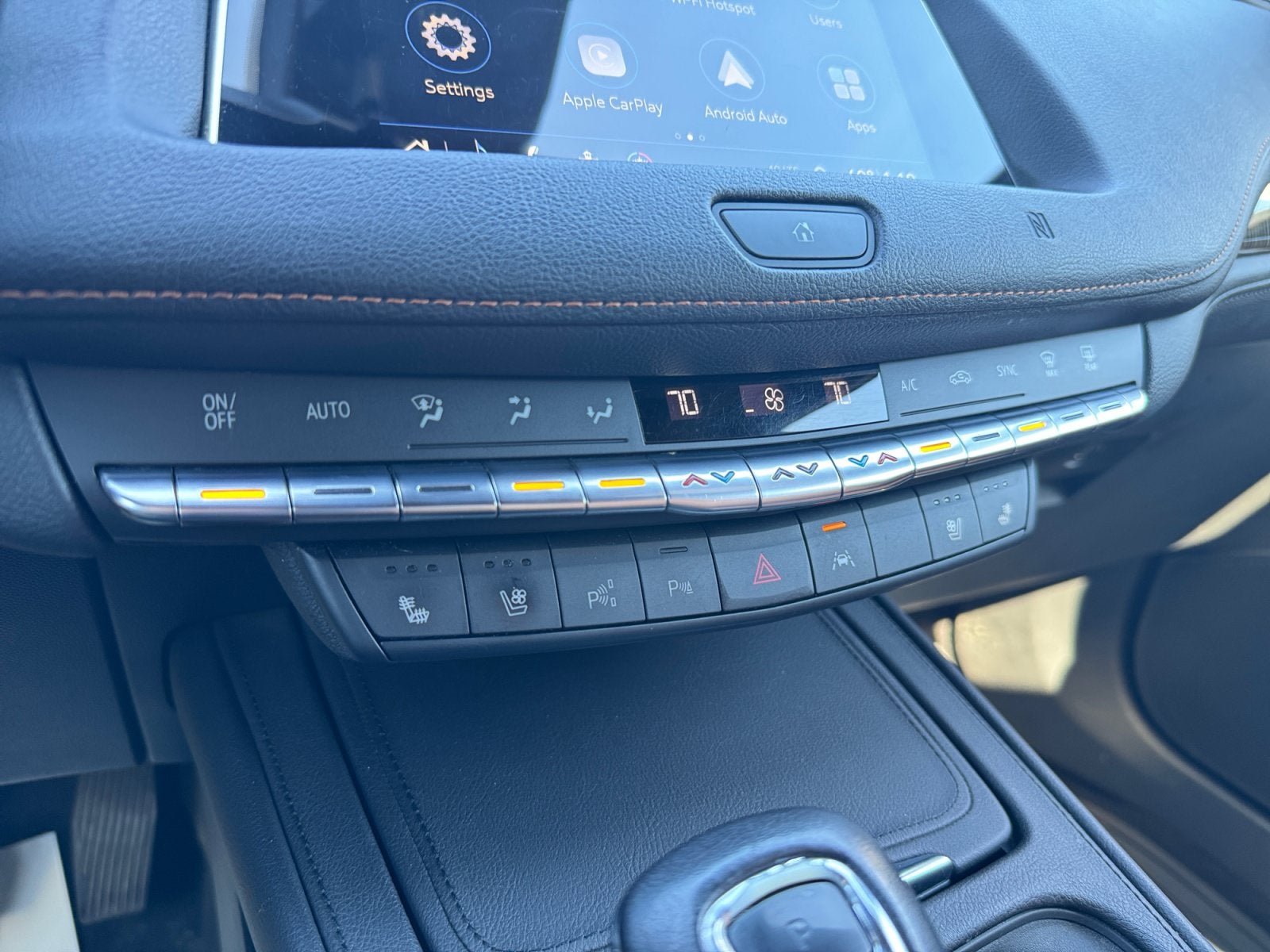2019 Cadillac XT4 Premium Luxury