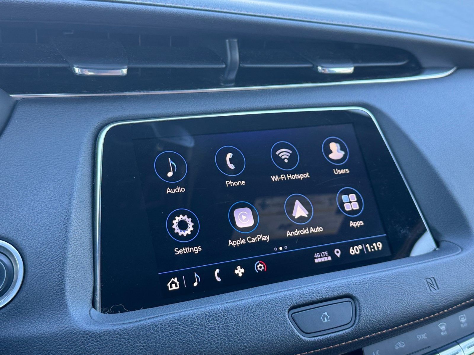 2019 Cadillac XT4 Premium Luxury