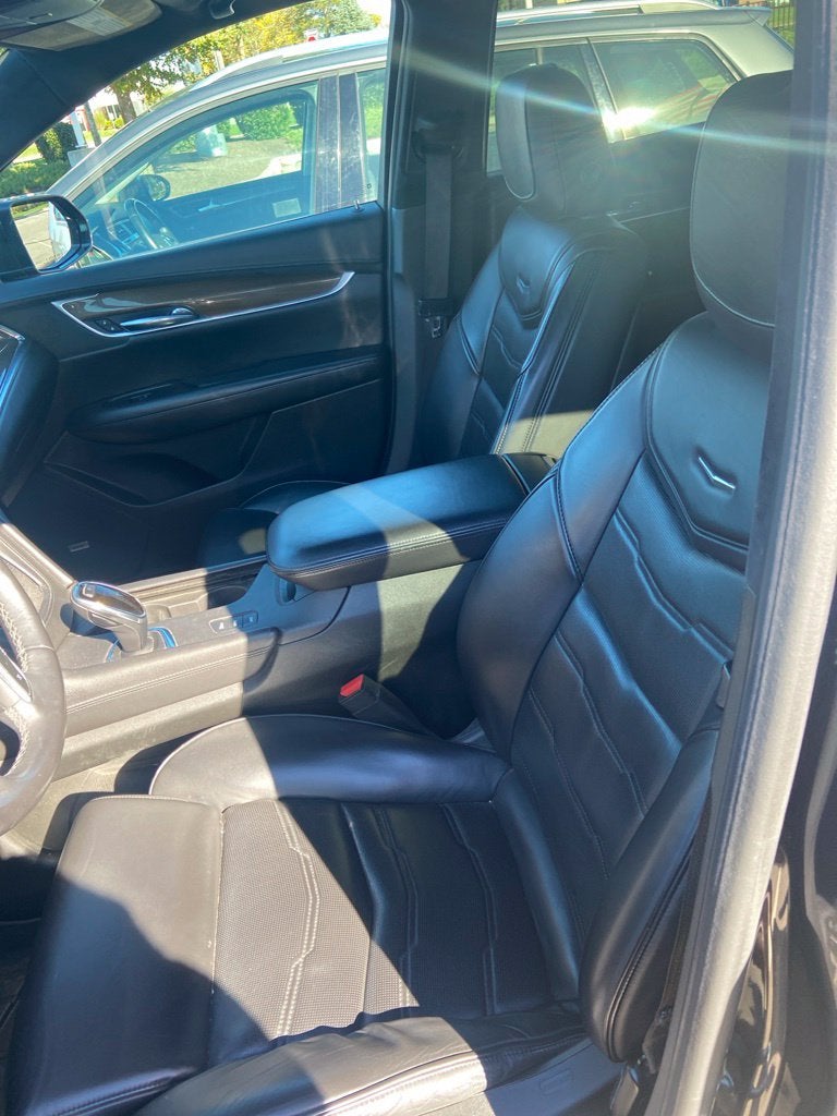 2017 Cadillac XT5 Platinum