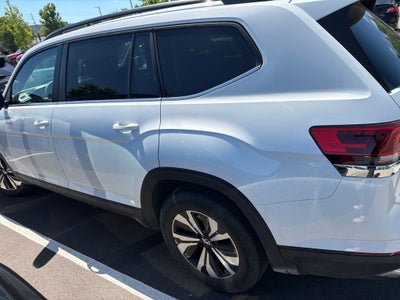 2024 Volkswagen Atlas 2.0T SE