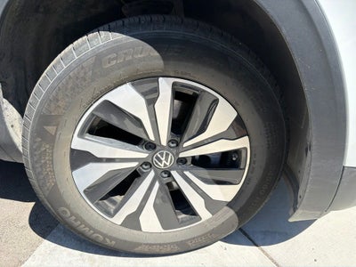 2024 Volkswagen Atlas 2.0T SE