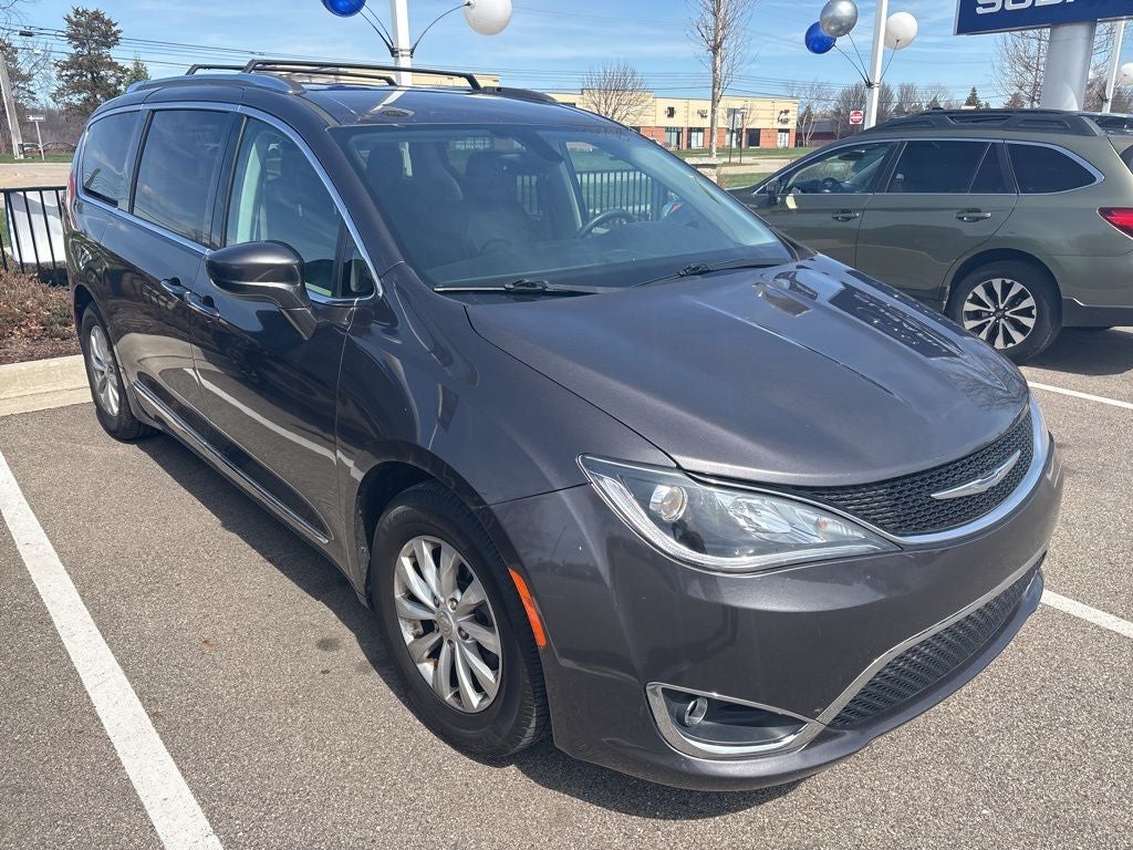 2018 Chrysler Pacifica Touring L Plus