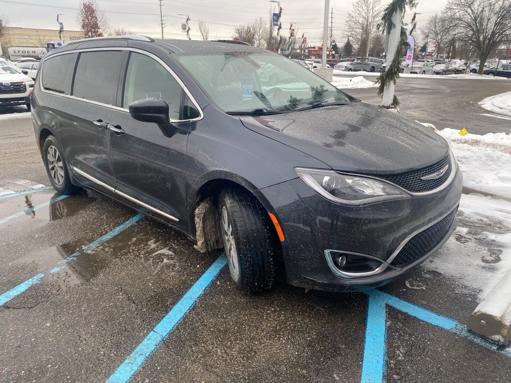 2019 Chrysler Pacifica Touring L Plus