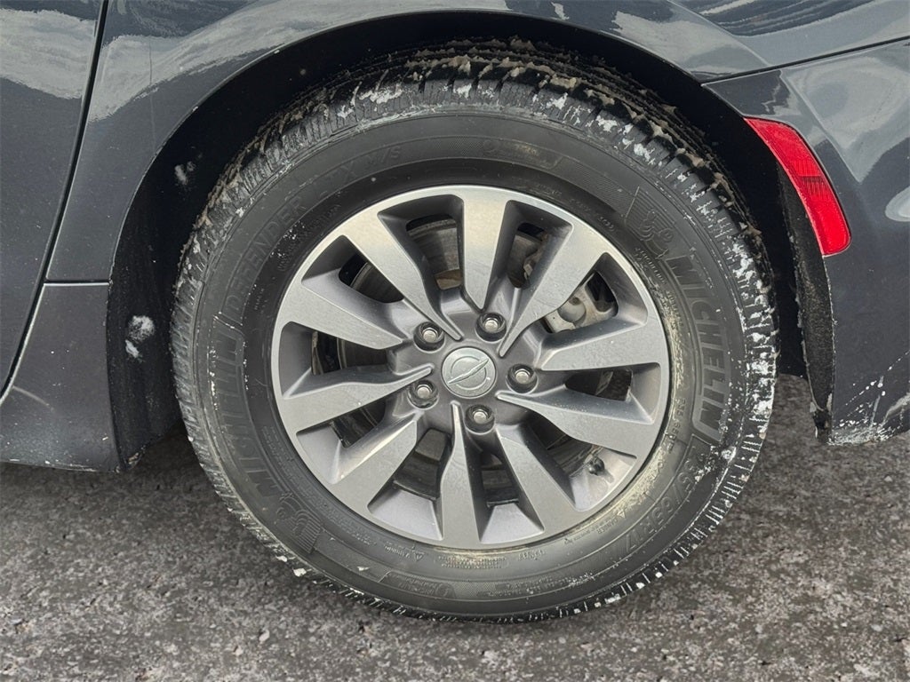 2019 Chrysler Pacifica Touring L Plus