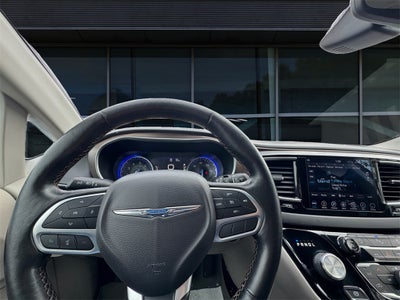 2019 Chrysler Pacifica Touring L Plus