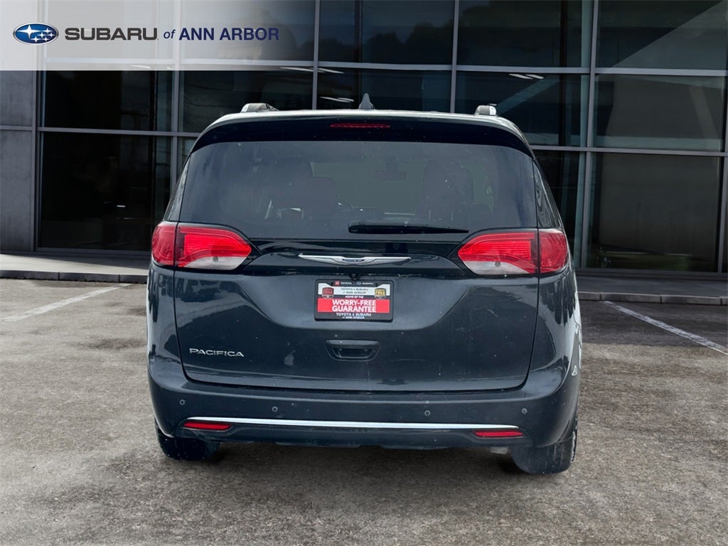 2019 Chrysler Pacifica Touring L Plus