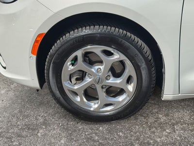 2021 Chrysler Pacifica Limited *LIFETIME POWERTRAIN*