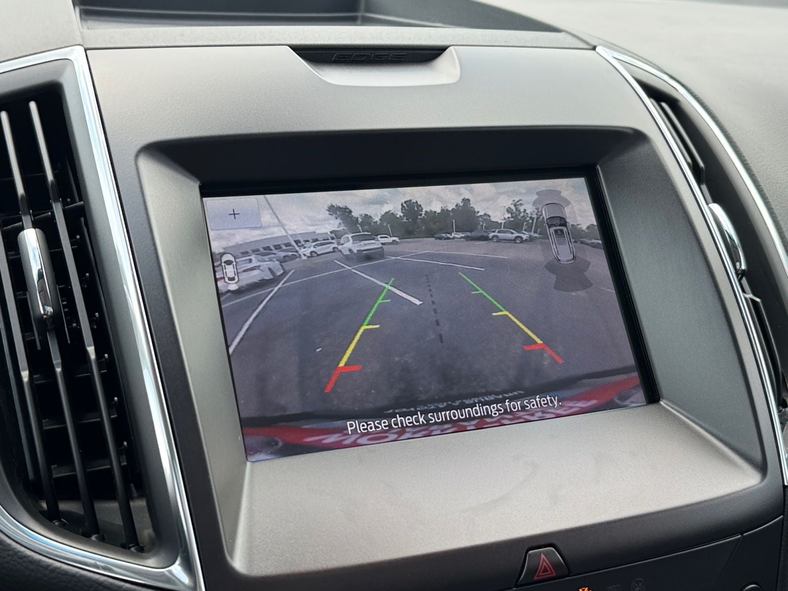 2020 Ford Edge Titanium