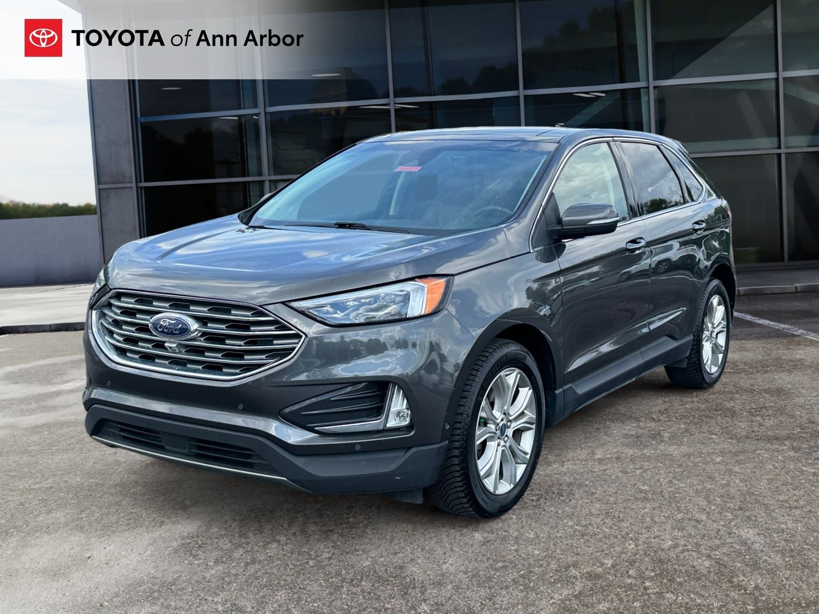 2020 Ford Edge Titanium