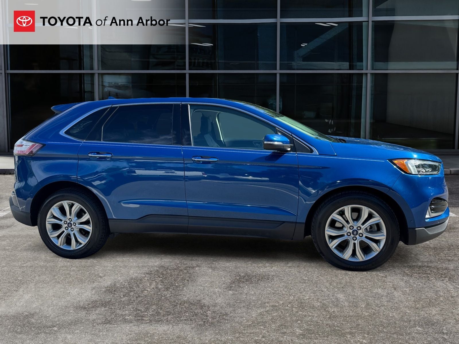 2020 Ford Edge Titanium