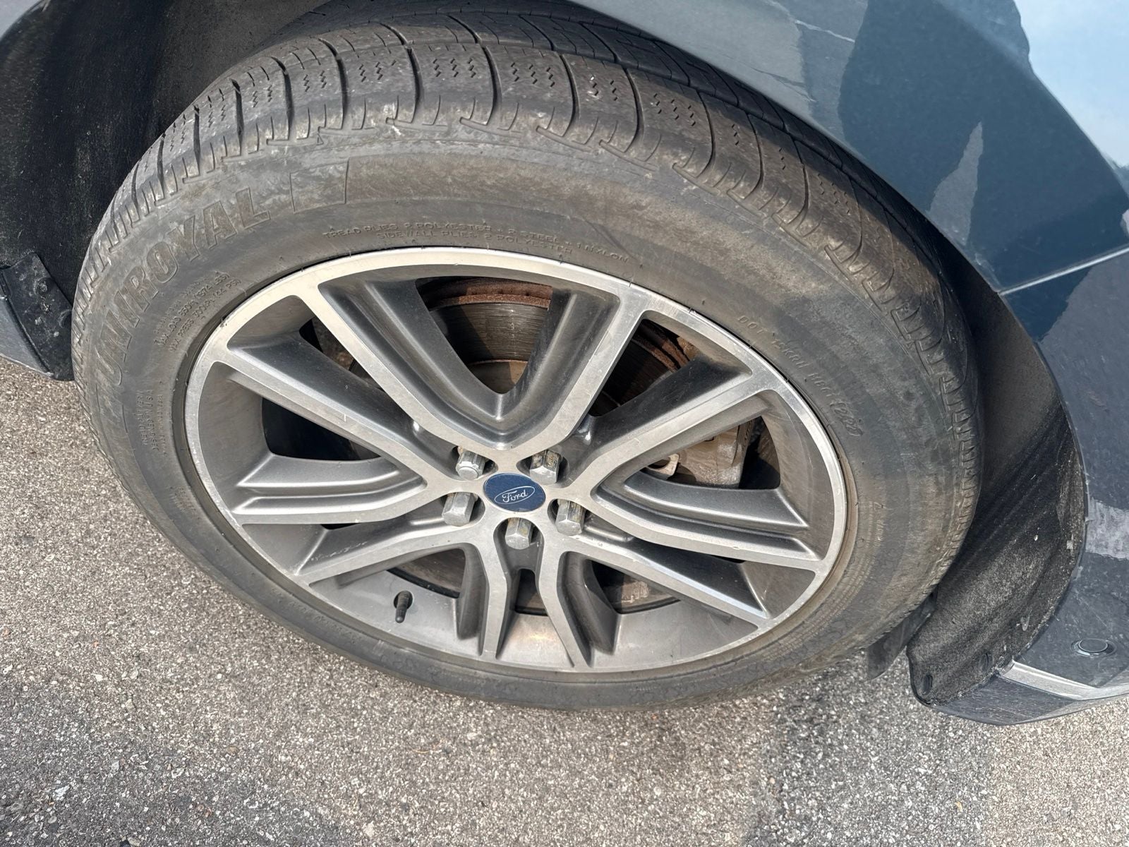 2019 Ford Edge Titanium