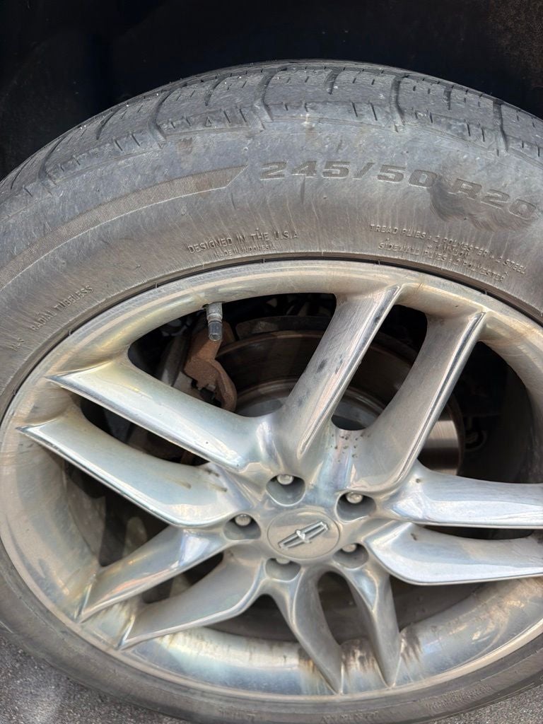 2013 Lincoln MKX Base