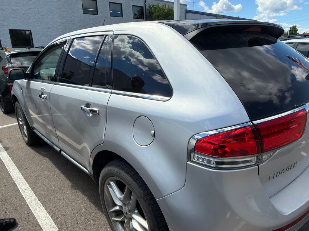 2013 Lincoln MKX Base