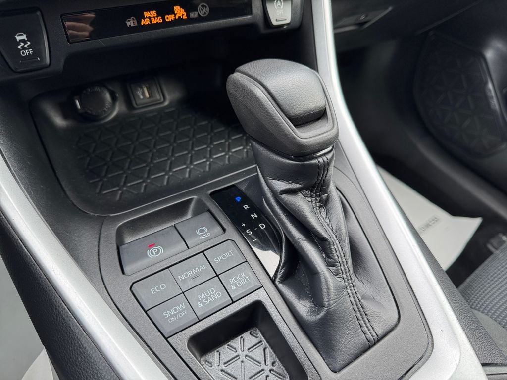 2023 Toyota RAV4 LE *LIFETIME POWERTRAIN*