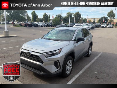 2025 Toyota RAV4 LE