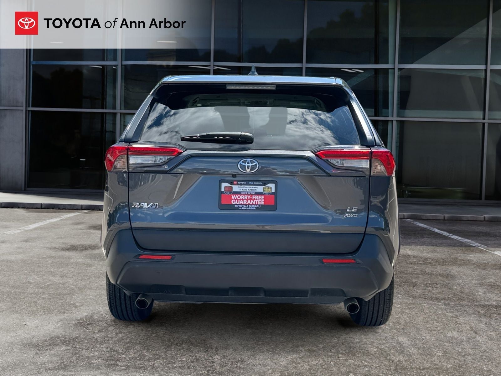 2025 Toyota RAV4 LE