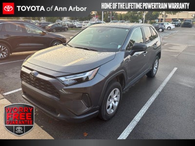 2025 Toyota RAV4 LE