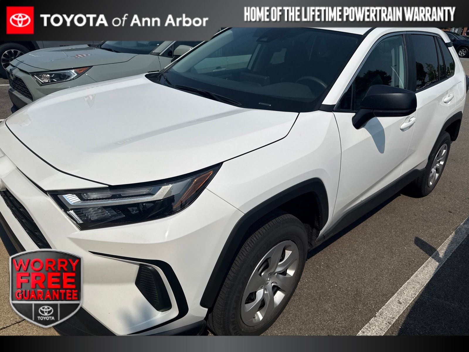 2023 Toyota RAV4 LE