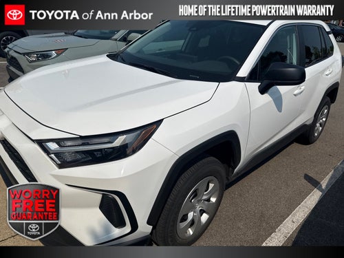 2023 Toyota RAV4 LE