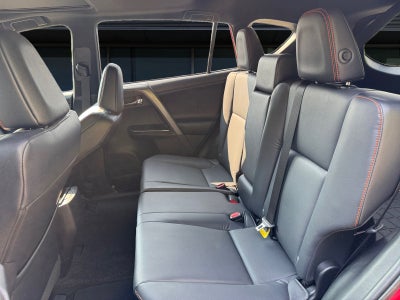 2016 Toyota RAV4 SE
