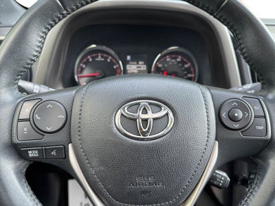 2016 Toyota RAV4 SE