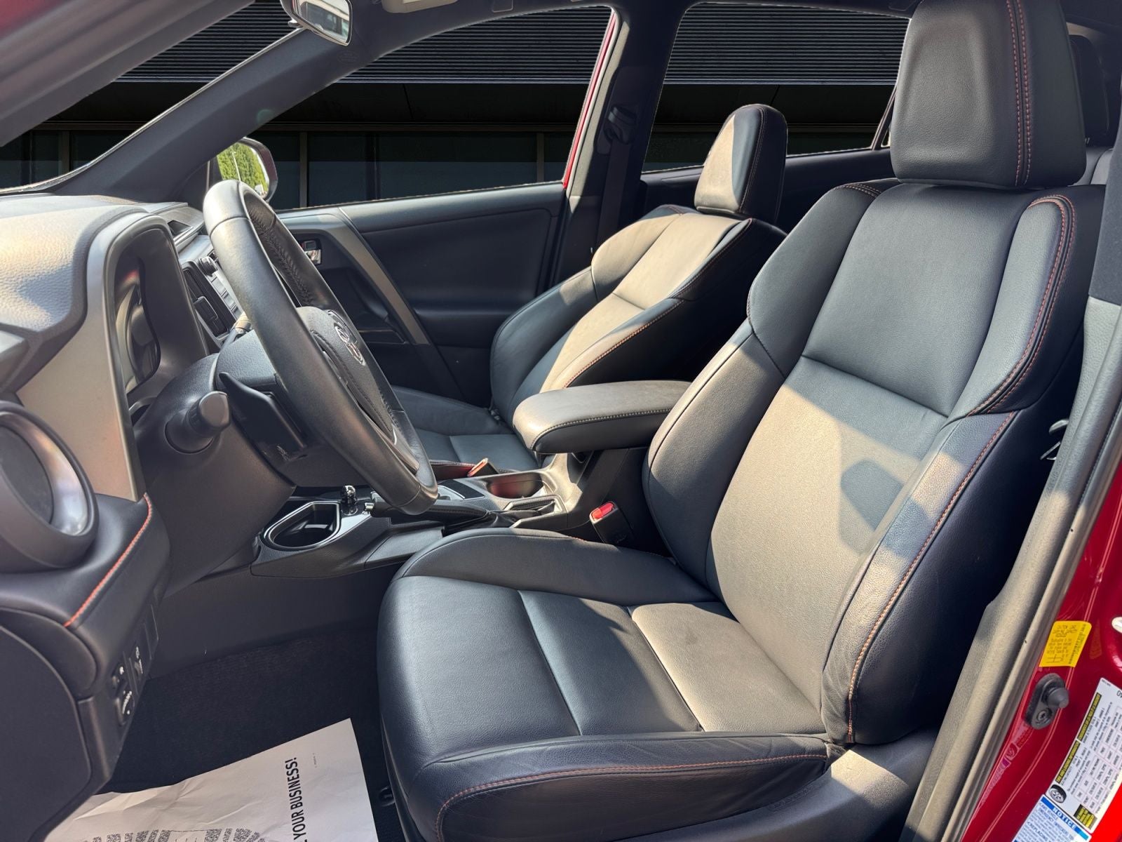 2016 Toyota RAV4 SE