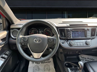 2016 Toyota RAV4 SE