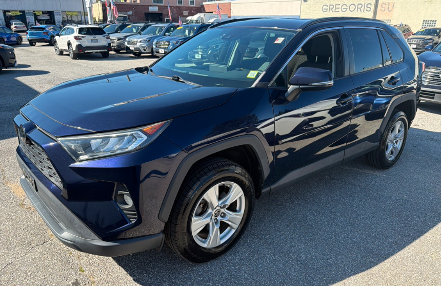 2021 Toyota RAV4 XLE **LIFETIME POWERTRAIN**