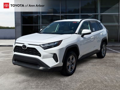 2025 Toyota RAV4 XLE