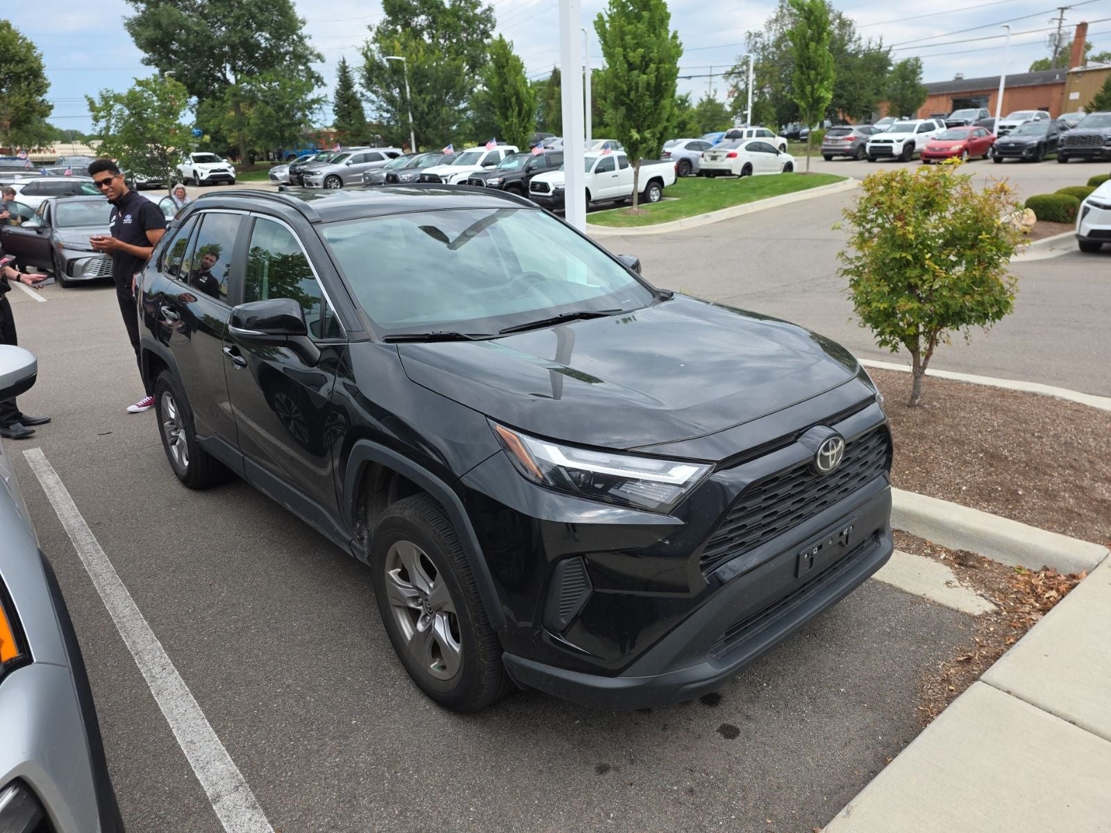2022 Toyota RAV4 XLE