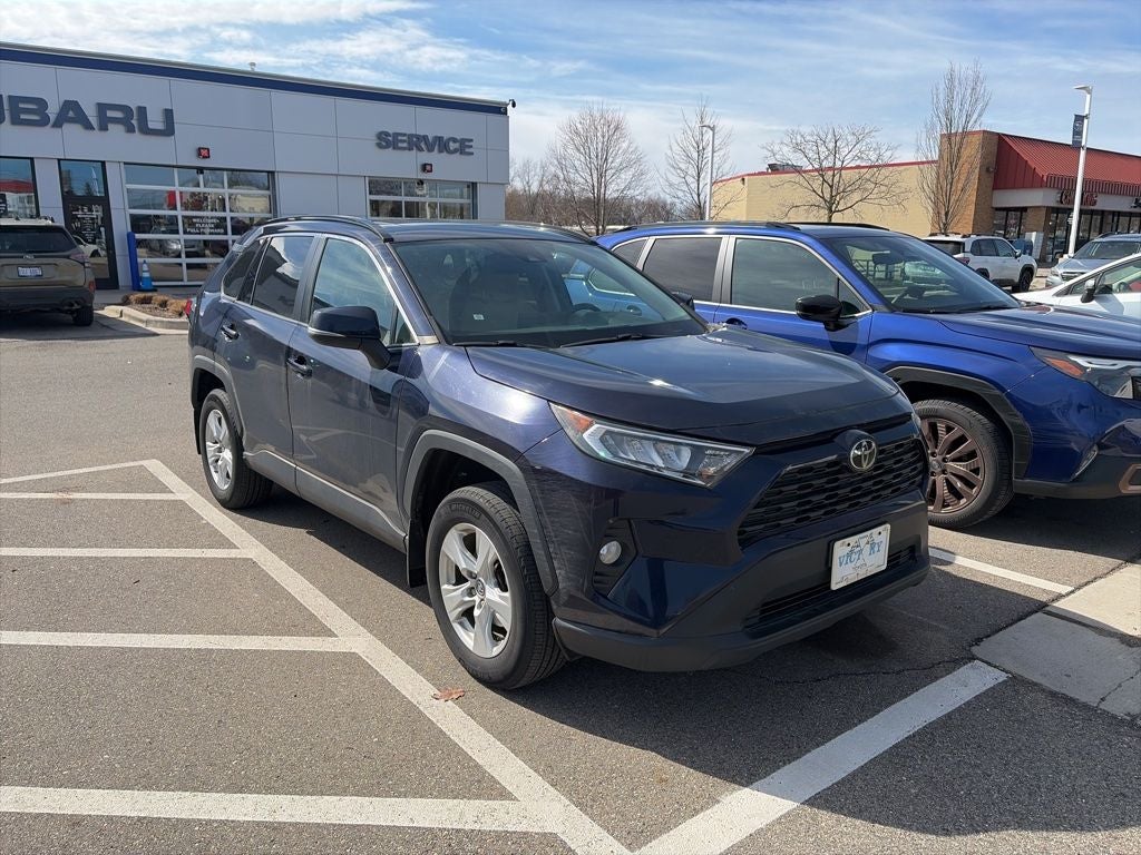 2020 Toyota RAV4 XLE
