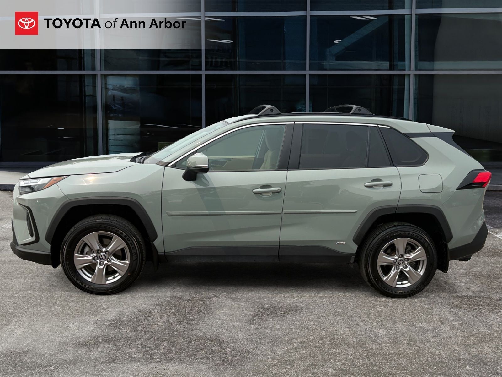 2023 Toyota RAV4 Hybrid XLE