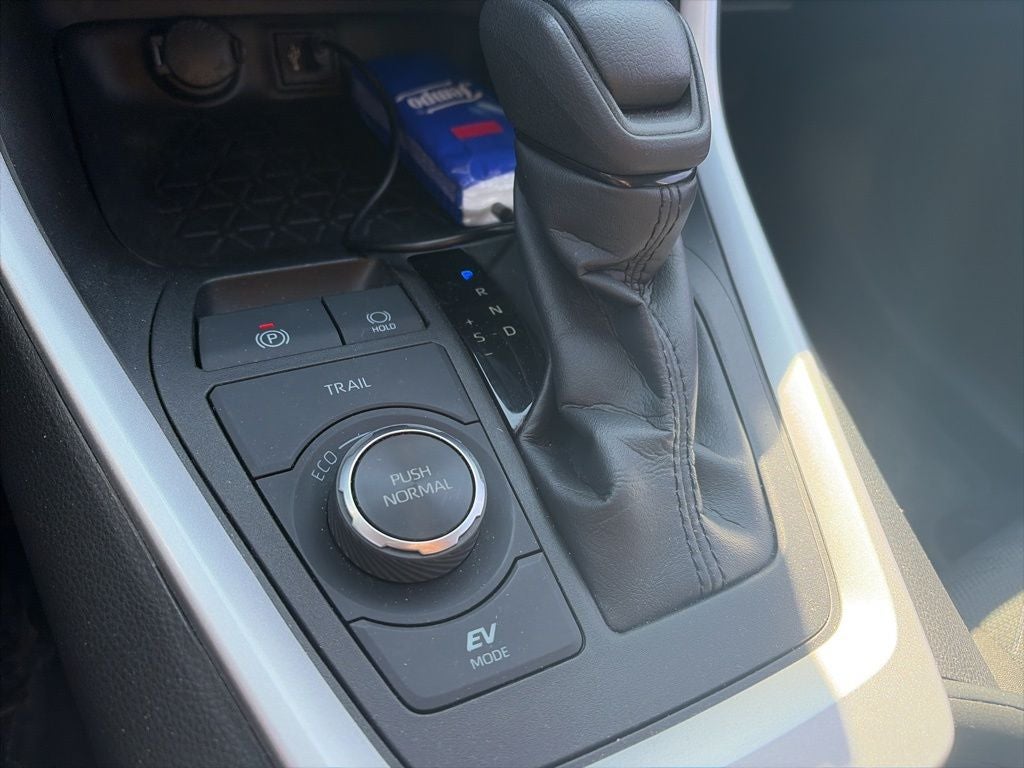 2023 Toyota RAV4 Hybrid Woodland Edition