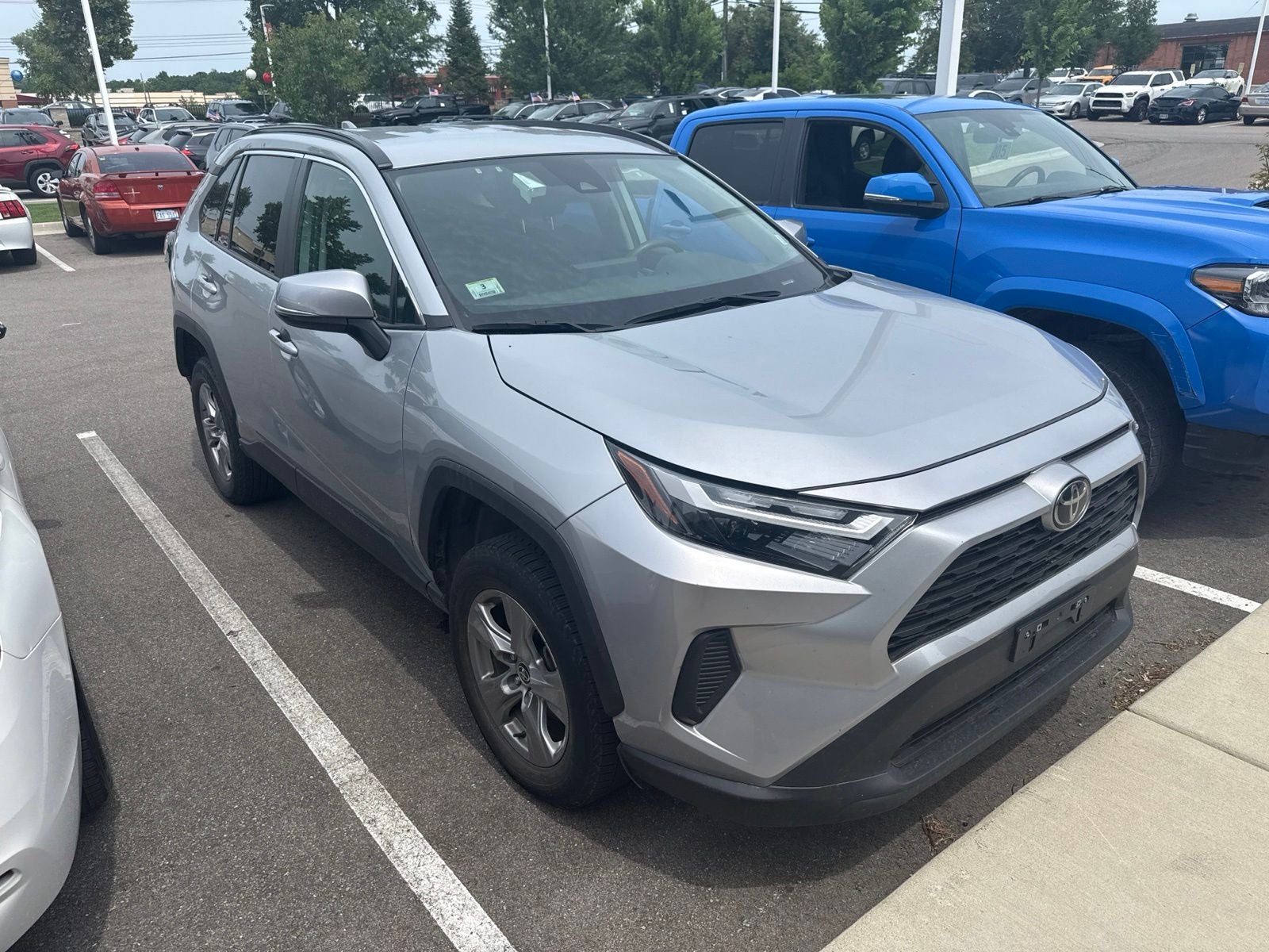 2024 Toyota RAV4 XLE