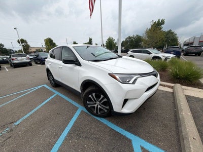 2018 Toyota RAV4 LE