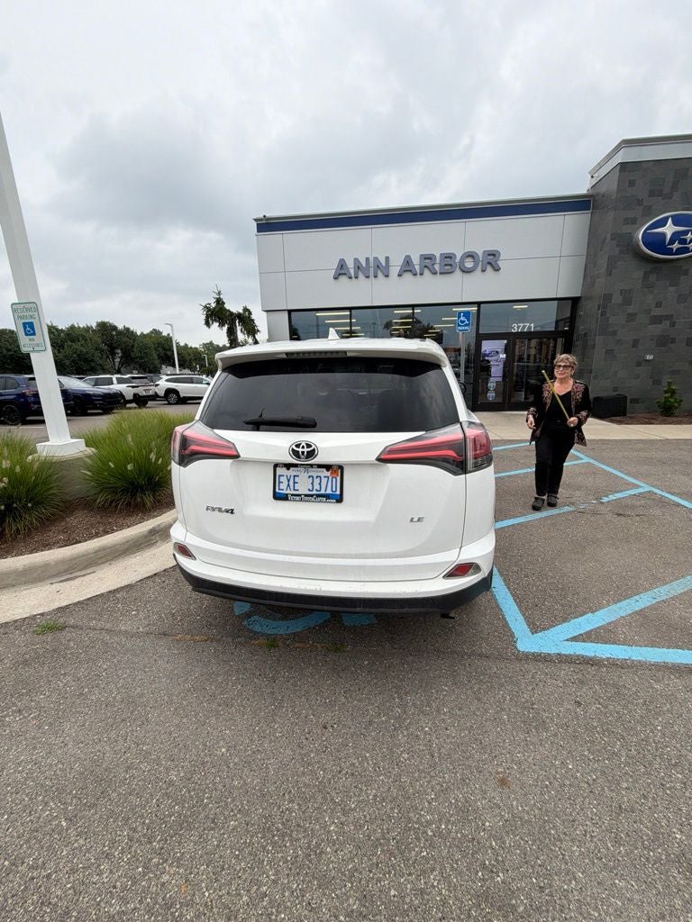 2018 Toyota RAV4 LE