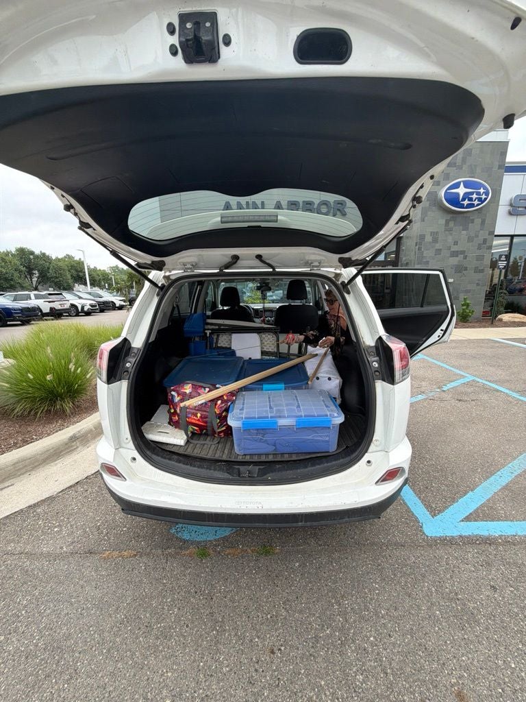2018 Toyota RAV4 LE