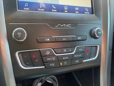 2020 Ford Fusion SE *LIFETIME POWERTRAIN*