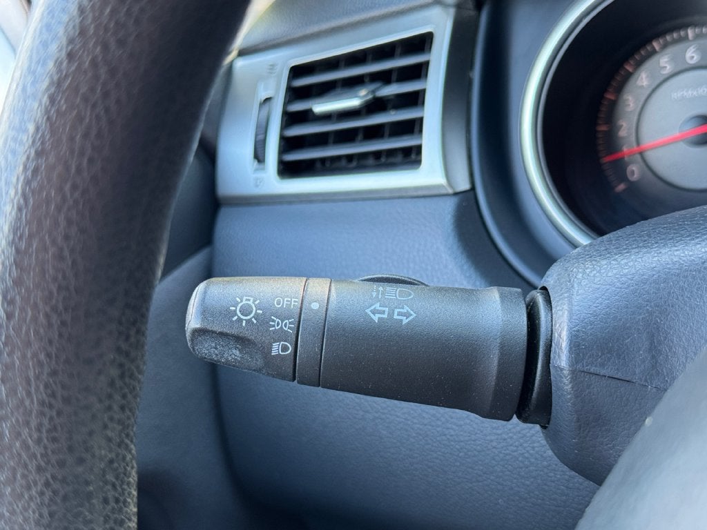 2009 Nissan Versa 1.8 S