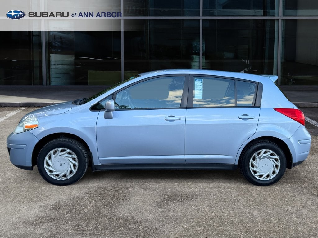 2009 Nissan Versa 1.8 S