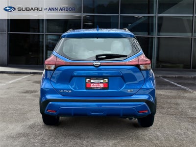 2024 Nissan Kicks SR
